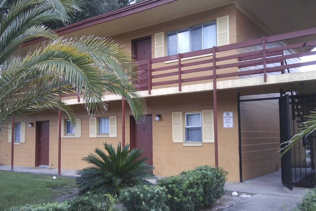 Arco Townhouses