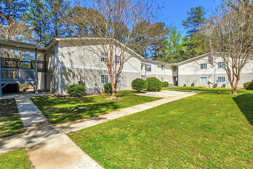 Brentwood Creek Apartments